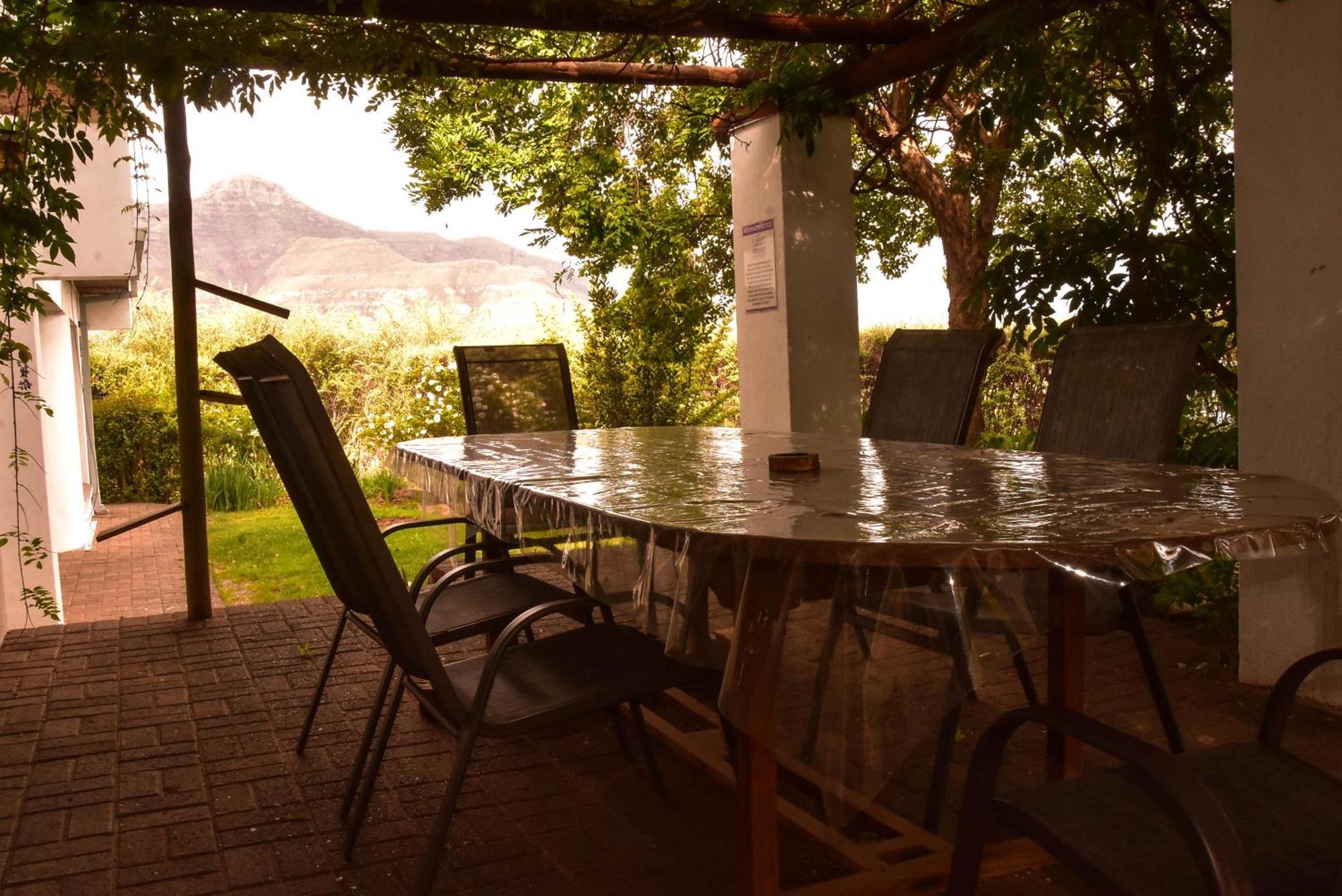Collett House And Lavender Cottage Кларенс Екстериор снимка
